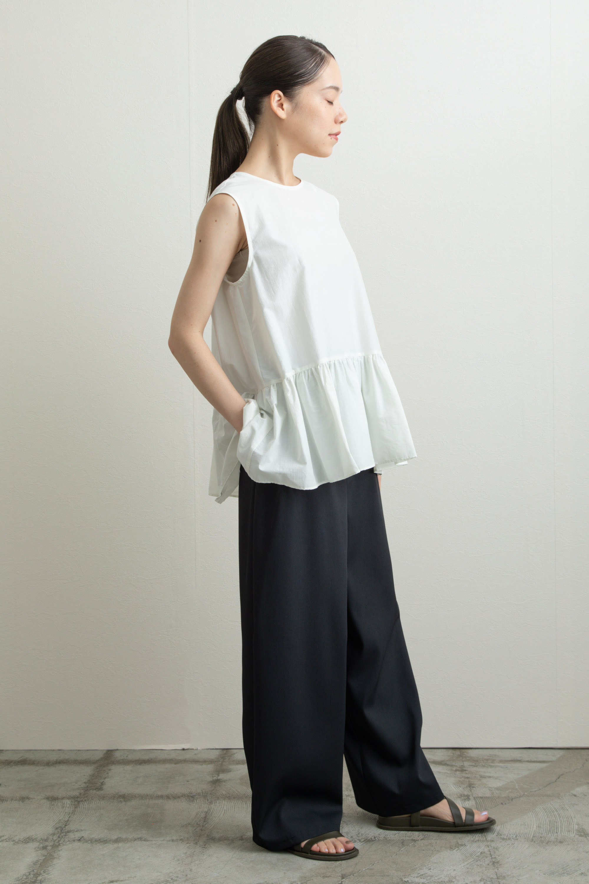 LANDWARDS（公式通販）Liyoca 2023.Spring Lookbook